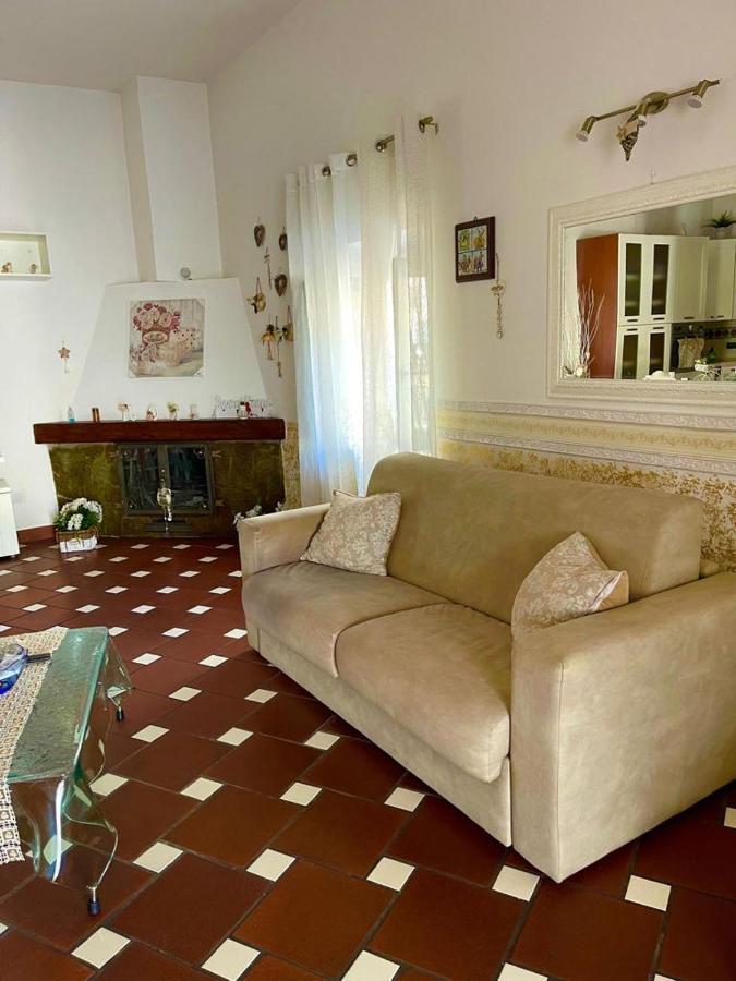 Appartement Holiday House Il Castello Di Anna à Vietri Extérieur photo